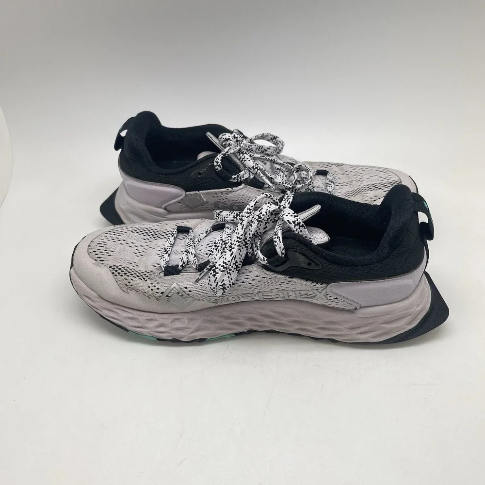 New Balance Sneakers Womens 9 Fresh Foam Hierro V5 GTX WTHIERX5 Purple Running